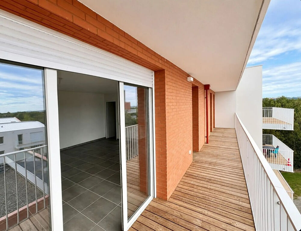 BEAU T3 DE 68 M2 AVEC TERRASSE 12 M2