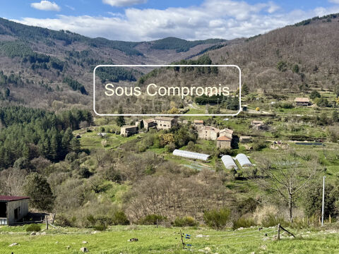   Authentique Ferme Ardéchoise   1,3 Ha terrains attenants   Vue Exceptionnelle Maison - 15 + pièce(s) - 550 m²