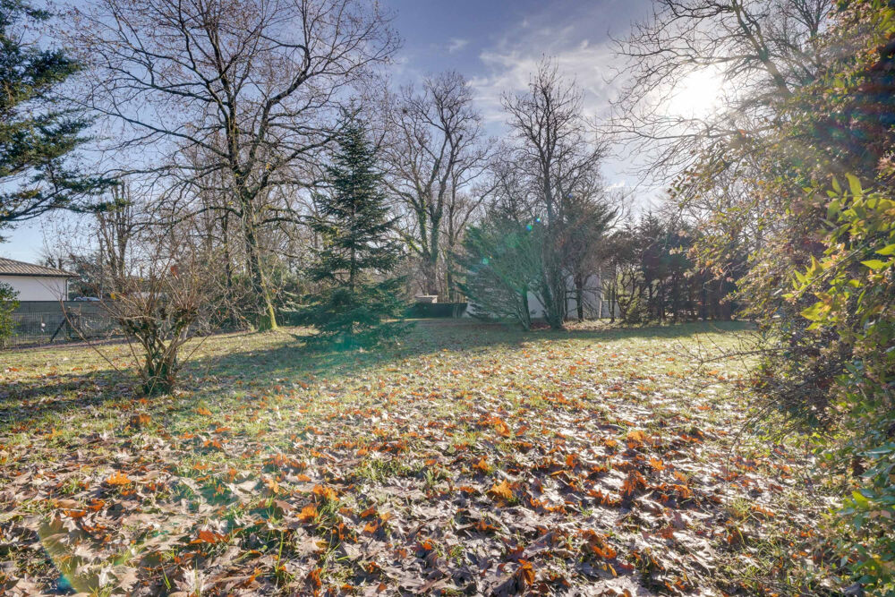 Vente Terrain Terrain constructible de 1147m2 non viabilisé Merignac