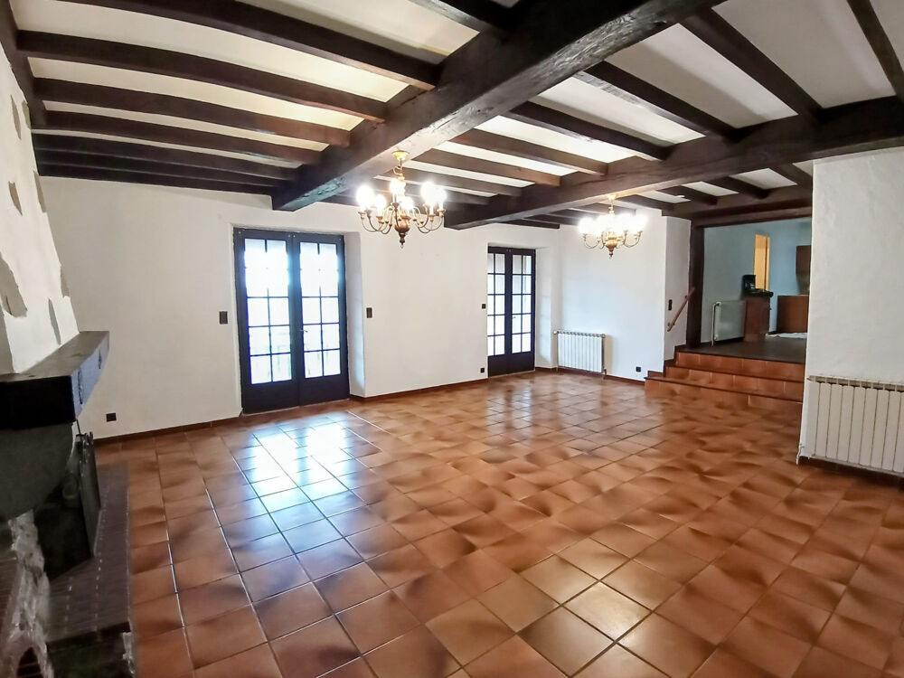 APPARTEMENT 120M2 QUARTIER HISTORIQUE SAINTE CROIX - GARAGE - JARDIN - TERRASSE