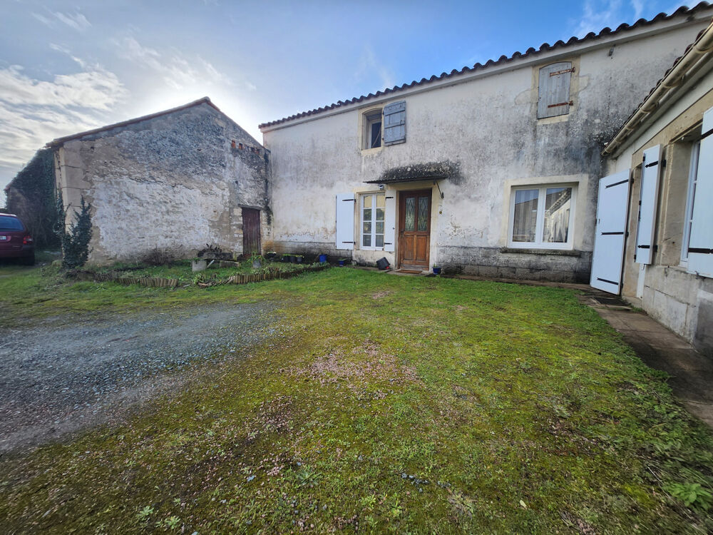 Maison en pierre avec dépendances et fort potentiel