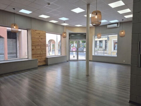   SUPERBE LOCAL PROFESSIONNEL DE 76 M2 + RESERVE 
