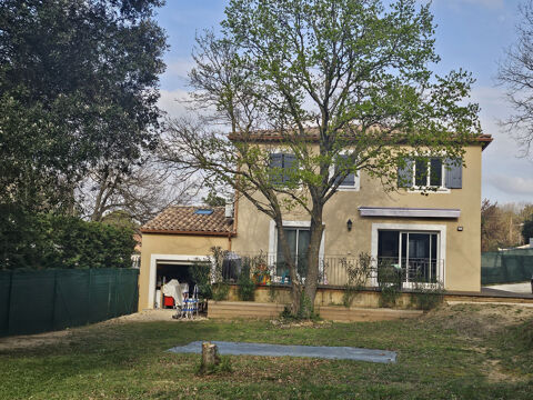   Mornas les pins, T5 grand confort avec Jardin clos Maison - 5 pi�ce(s) - 135 m�