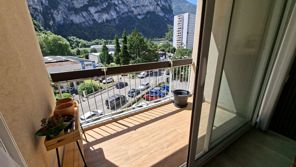 Vente Appartement Magnifique appartement T4 entièrement rénové! Sassenage