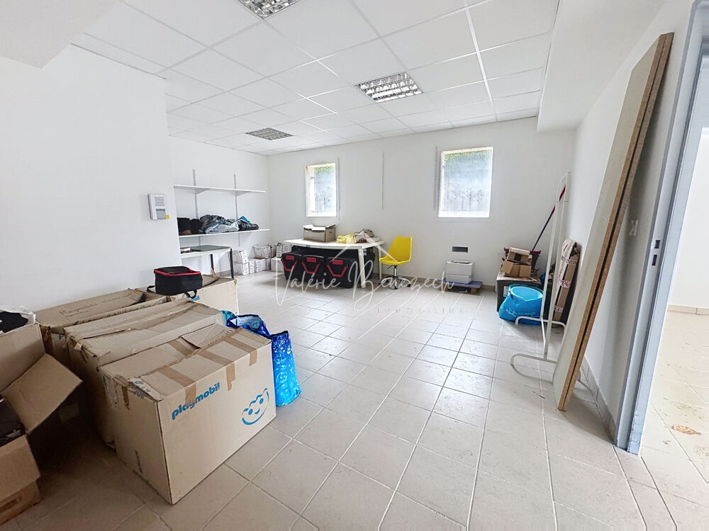 Vente Parking/Garage Local ou Stockage RDC St Affrique ! St affrique
