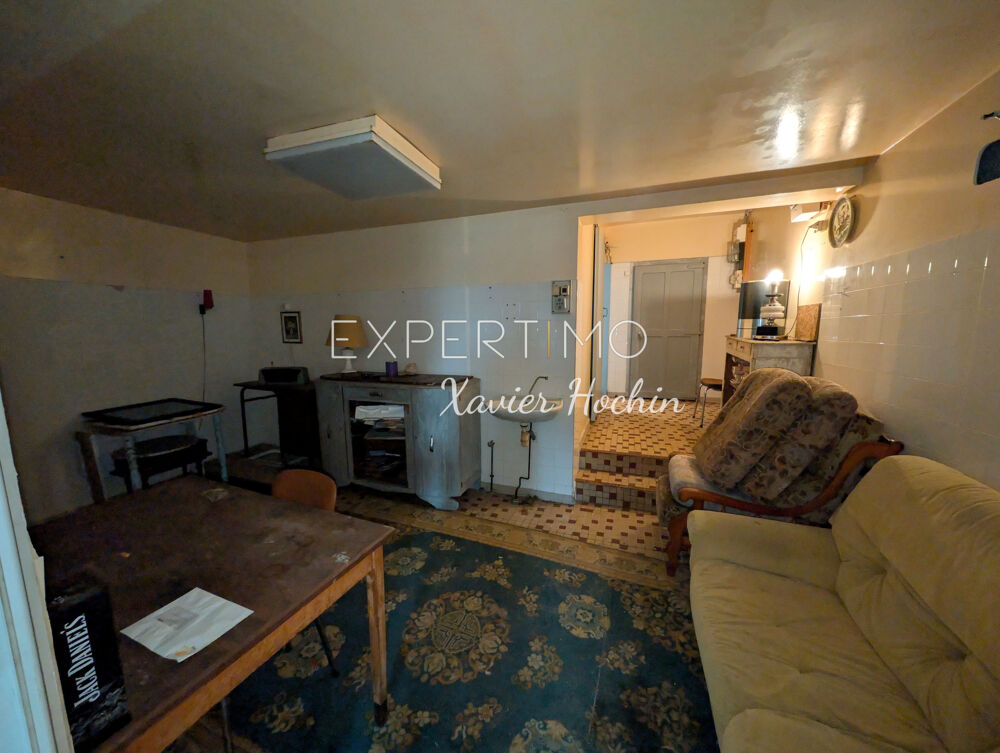 Vente Maison Maison de bourg avec ancien local commercial Montaigut en combraille