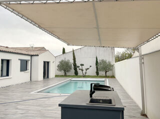  Maison � vendre 5 pi�ces 205 m�