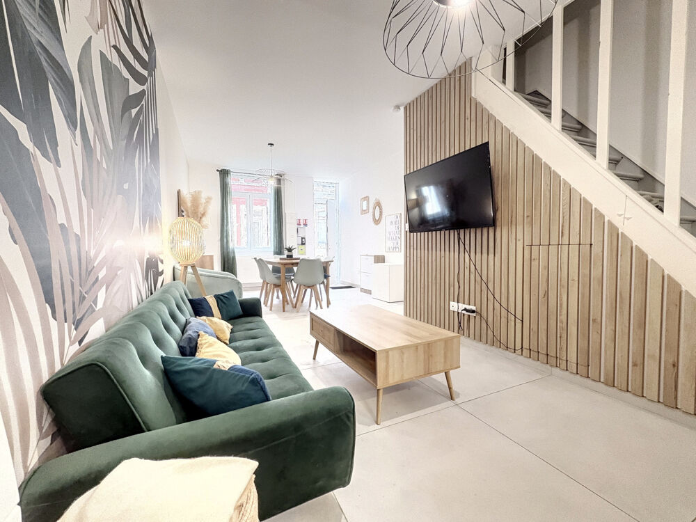 Maison de ville entièrement rénovée 94 m2 4 chambres avec salle d'eau Croix