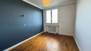  Appartement � vendre 5 pi�ces 87 m�