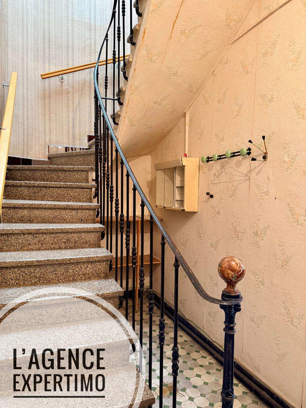 Vente Maison JONQUIÈRES   Élégante maison de caractère à fort potentiel, au cœur du village Jonquieres