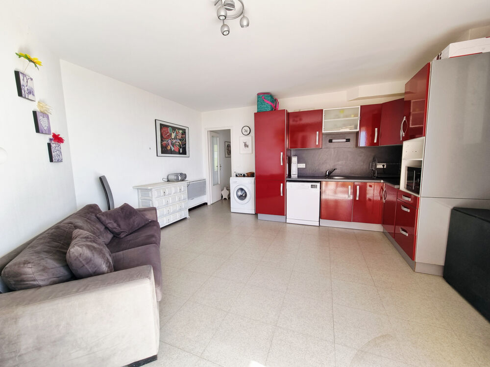 Vente Appartement Appartement 3 pièces de 49 m2 avec garage , cellier et place de parking 11100 Narbonne Plage Narbonne
