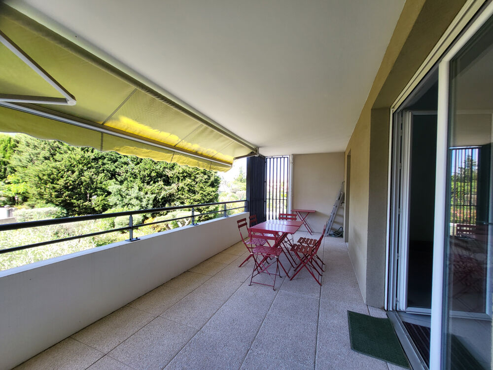 APPARTEMENT 3 PIECES DE STANDING AVEC GRANDE TERRASSE