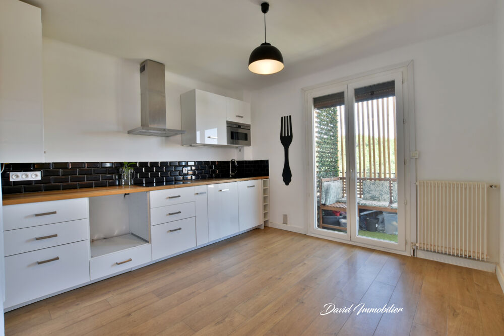 SPACIEUX F4 de 108 m2 au Clos Banet - PERPIGNAN