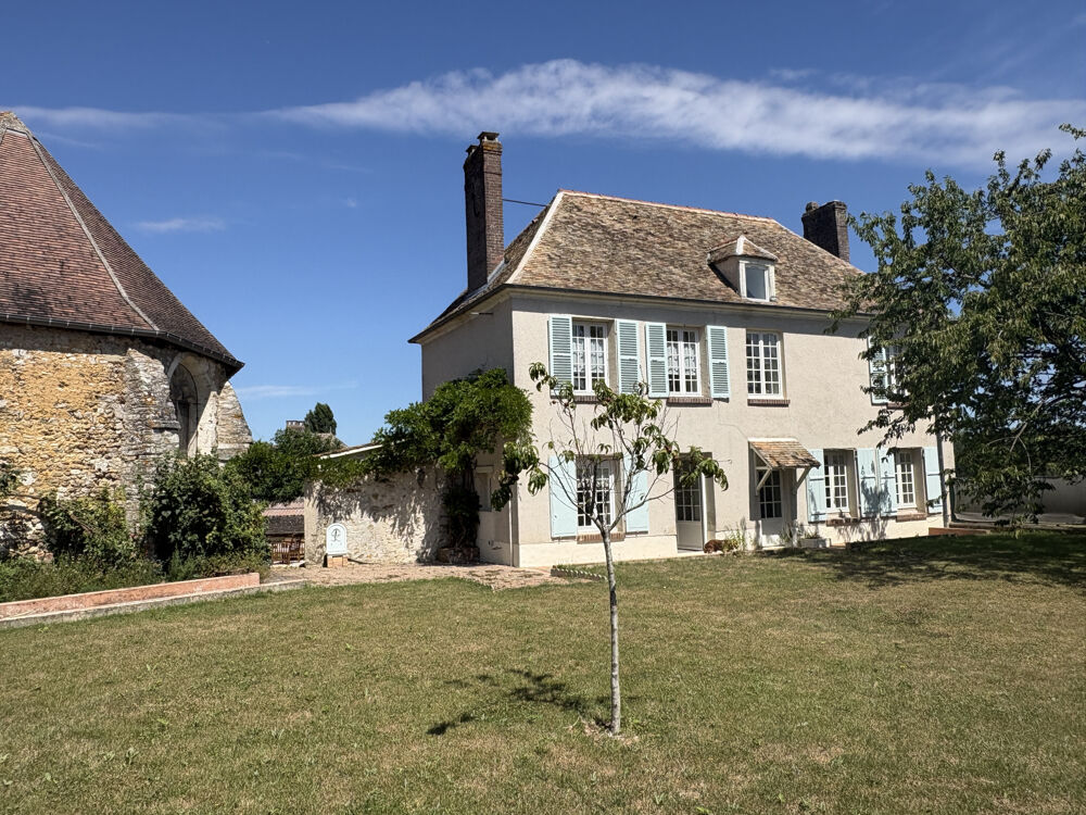 Ancien presbytère entièrement rénové avec goût