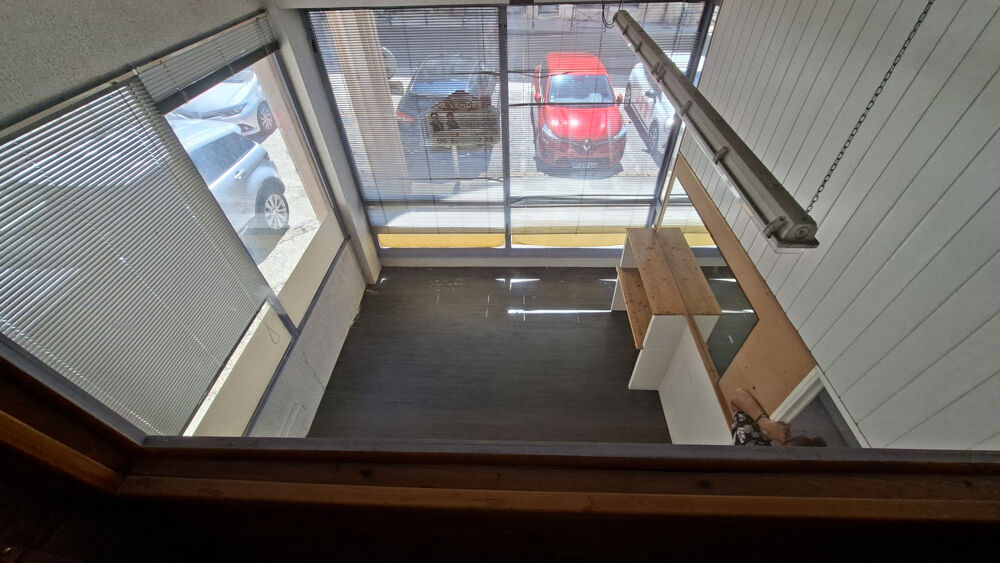 Vente Autre Local commercial à VOIRON Voiron