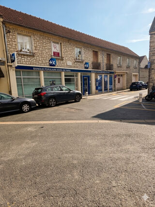  Immeuble à vendre 6 pièces 140 m² Milly la foret