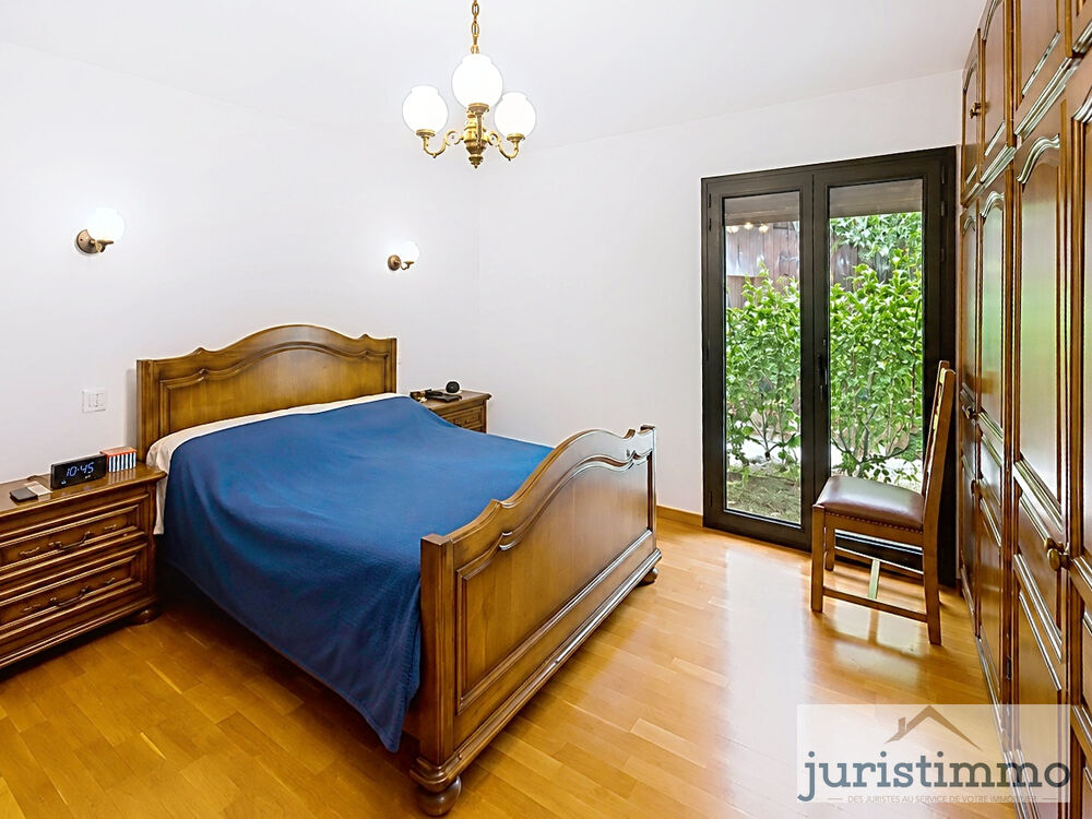 Vente Maison PROPRIETE COUP DE COEUR COMPOSEE DE DEUX MAISONS AVEC PISCINE PANORAMIQUE SUR 4870M2 Uchaux