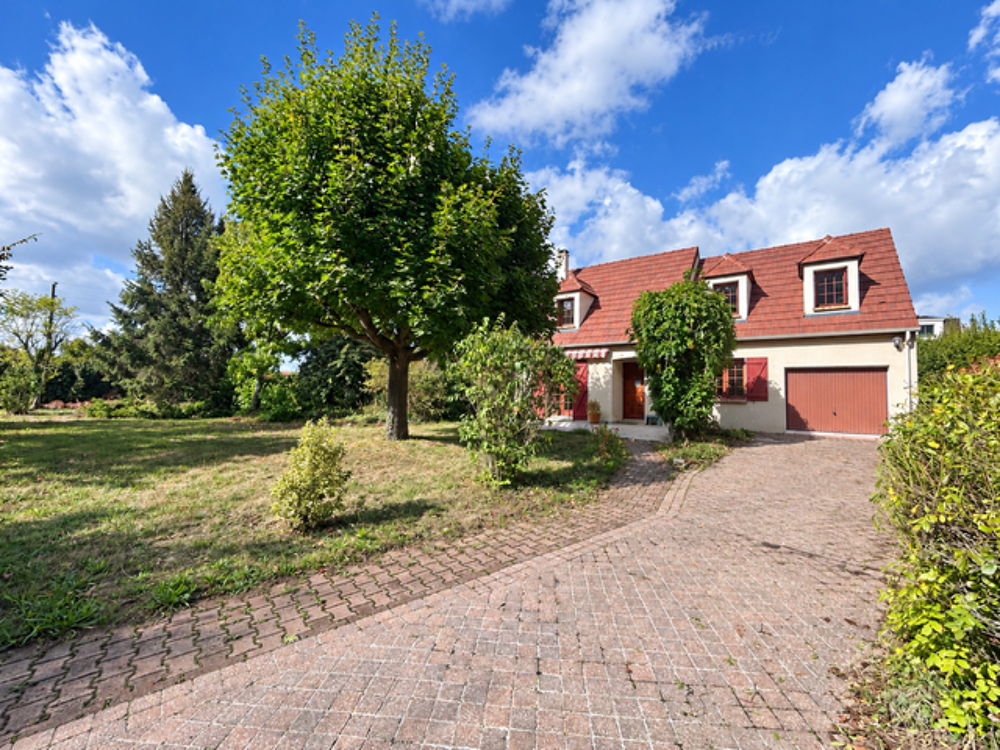 Vente Maison MARCOUSSIS - MAISON FAMILIALE INDIVIDUELLE F5 - 119 M2 AU SOL - JARDIN PAYSAGÉ DE 2 100 M2 Marcoussis