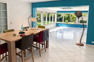  Propriété/château à vendre 6 pièces 160 m²