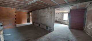  Maison  vendre 6 pices 260 m