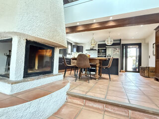  Maison � vendre 4 pi�ces 145 m�