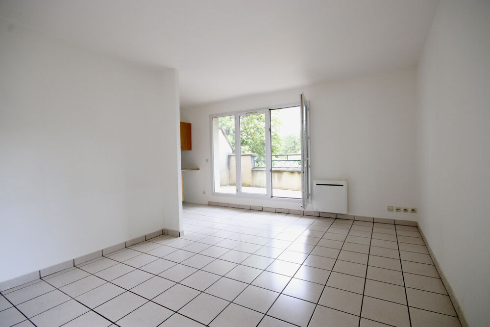 Vente Appartement A vendre à Taverny, appartement 2 pièces de 40 m2, 1 chambre, 1 box. Taverny