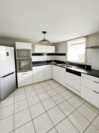  Duplex/triplex � vendre 4 pi�ces 85 m�