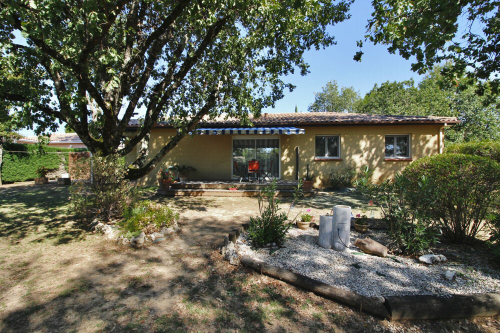 Vente Maison LÉOJAC   Maison plain-pied 115 m2   Terrain arboré et clos. Leojac
