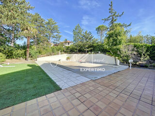  Maison � vendre 7 pi�ces 202 m�