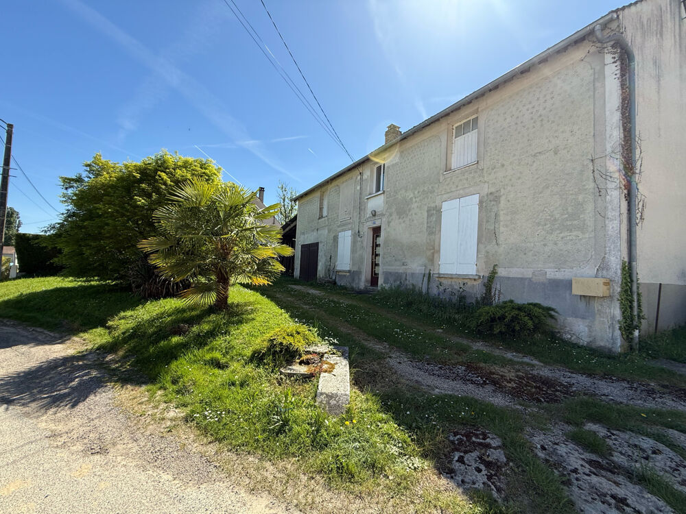 Vente Maison Maison Briarde indépendante 4 chambres - garage - hangar 2482m2 Doue