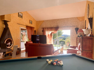  Maison � vendre 8 pi�ces 220 m�