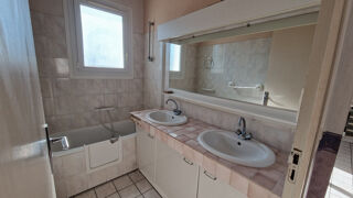  Maison � vendre 7 pi�ces 200 m�