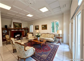  Maison à vendre 9 pièces 261 m²