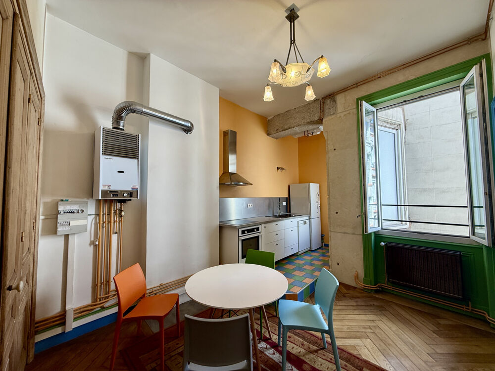 Vente Appartement APPARTEMENT BOURGEOIS 107m2 DORIAN St etienne