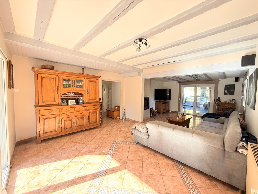 Vente Maison Maison familiale 207m 2, 4 chambres et véranda. Rebais