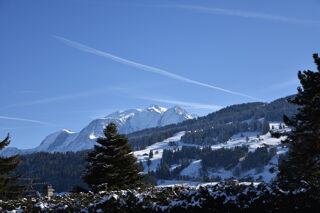  Maison 5 pi�ces 136 m� Combloux