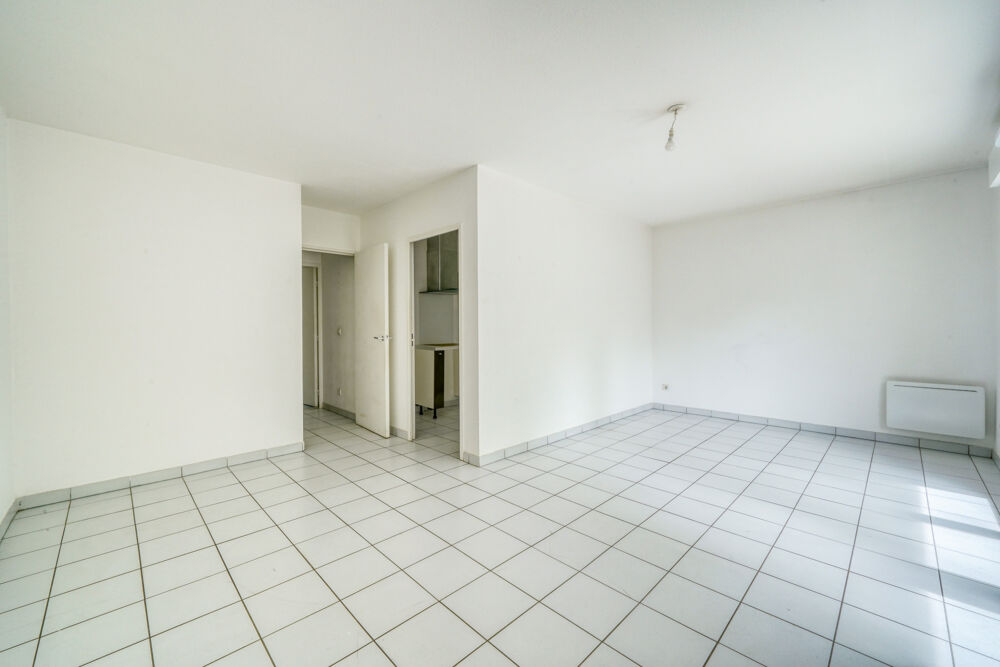 Appartement 4 pièces de 71m2 Carrez avec balcon et 2 parkings