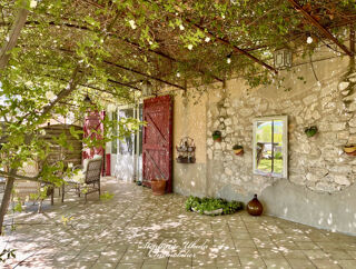  Maison  vendre 7 pices 250 m