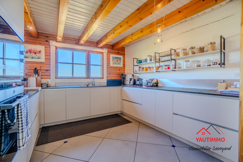 Vente Maison Maison Norvégienne à Pers-Jussy   7 pièces, 5 chambres   193 m2 utiles   Terrain de 1 458 m2 Pers jussy