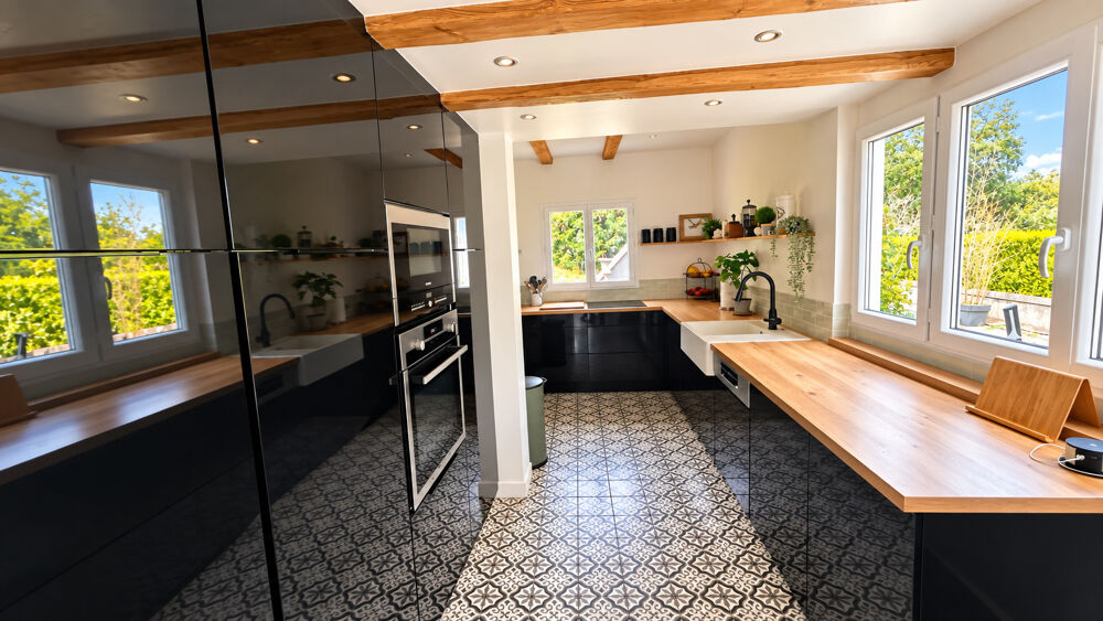 à vendre  Propriété/château Septeuil (78790)