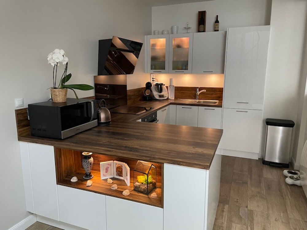 SAINT-GERMAIN-LES-ARPAJON - MAGNIFIQUE LOFT DE TYPE F4 - 78 M2 - ENTIEREMENT RÉNOVÉ