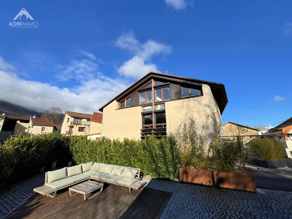 � vendre  Maison P�ron (01630)