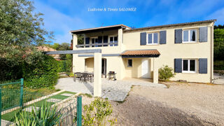 Maison - 6 pièce(s) - 185 m²