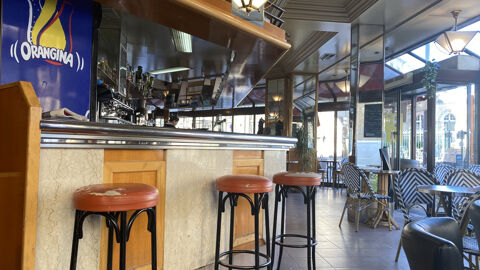   PARIS BRASSERIE RESTAURANT LICENCE IV- avec LOGEMENT 
