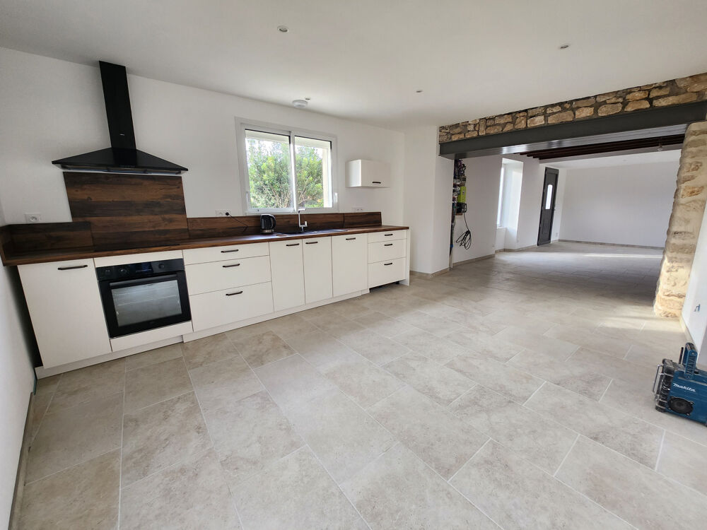 Vente Maison Maison en pierre entièrement rénovée, 3 chambres et grand bureau St aubin la plaine