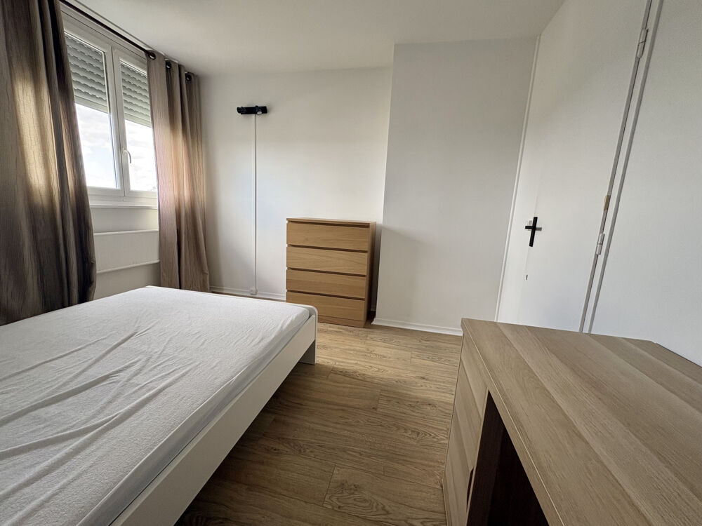 Location Appartement APPARTEMENT T3 RENOVE ET MEUBLE + GARAGE  - SECTEUR METARE St etienne