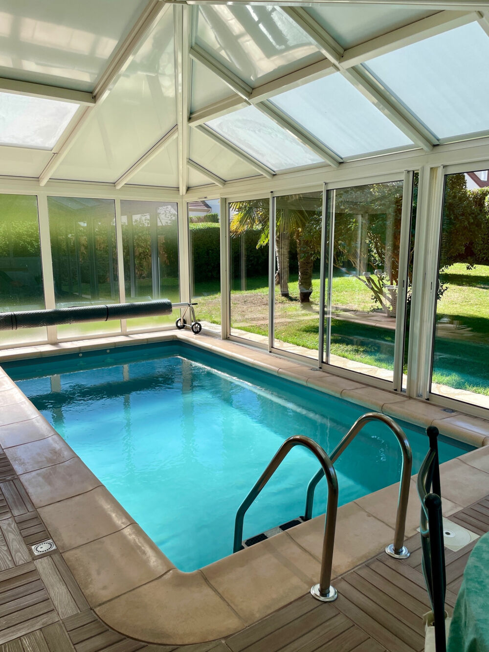 Vente Maison SAINT-GERMAIN-SUR-MORIN   MAISON FAMILIALE AVEC PISCINE INTÉRIEURE   TERRAIN PAYSAGER DE 800 M2 St germain sur morin