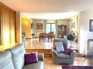  Maison � vendre 7 pi�ces 220 m�