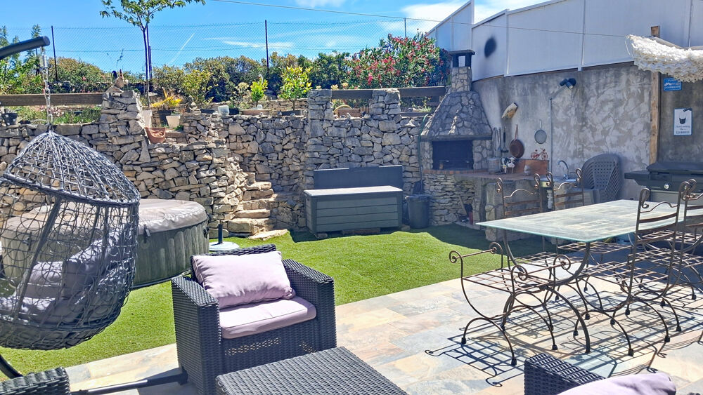 Vente Maison Maison type 4 mitoyenne avec jardin ,garage et 1 place de parking privative Septemes les vallons