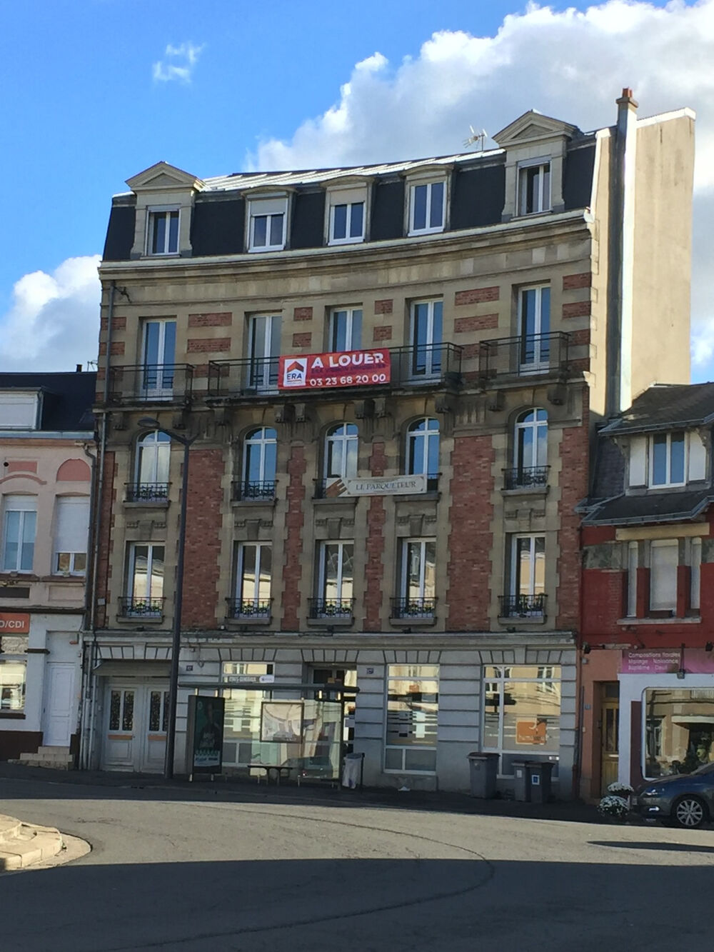 Location Appartement Appartement 4 pièces 124 m2 St quentin